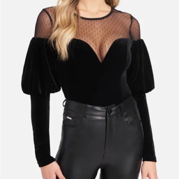 NWT Bebe Deep Sweetheart Neck Velour Bodysuit - Picture 1 of 4